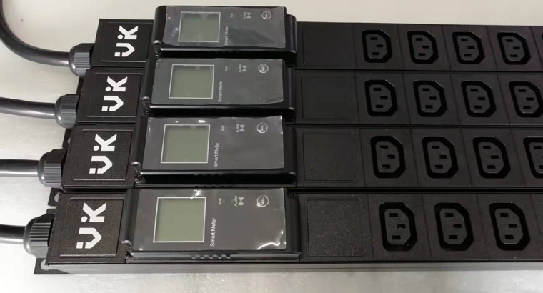 16xIEC C13 meter PDU 32A industrial plug