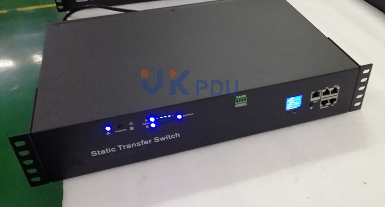 2U 32A Static Transfer Switch 16xC13,2xIEX output