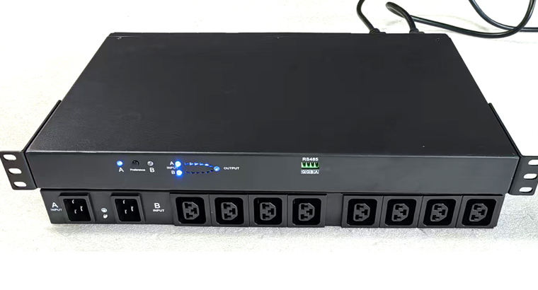 1U 16A ATS/STS C20 Input  8xC13&C19 Outputs